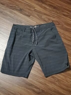 Hang Ten Men's Dark Charcoal Stripe Hybrid Shorts